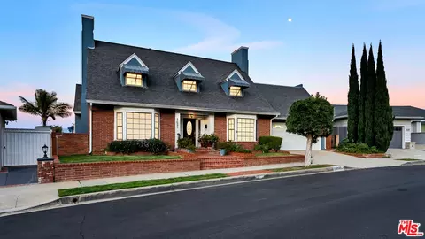 5625 Aladdin St, Los Angeles, CA 90008