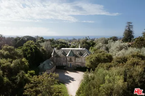 1567 E Valley Rd, Montecito, CA 93108