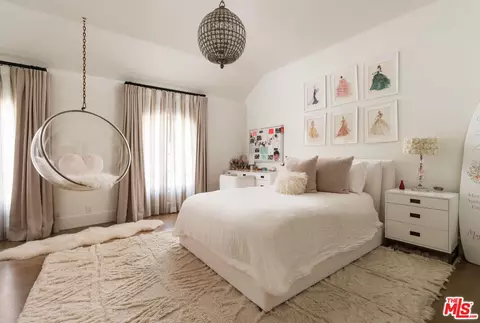 Bedroom - 1567 E Valley Rd, Montecito, CA 93108 photo 3 of 5