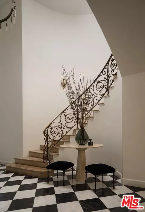Entry Way - 1567 E Valley Rd, Montecito, CA 93108 photo 1 of 2