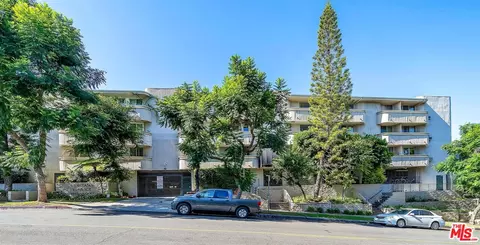 11645 Montana Ave #107, Los Angeles, CA 90049