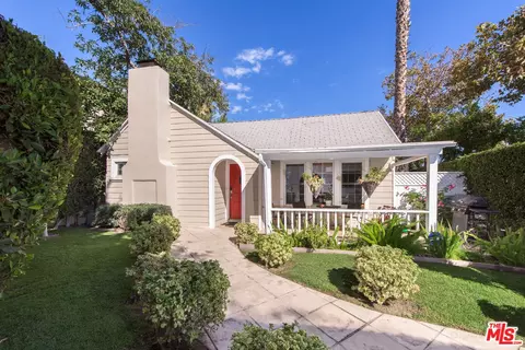 900 N Gardner St, West Hollywood, CA 90046