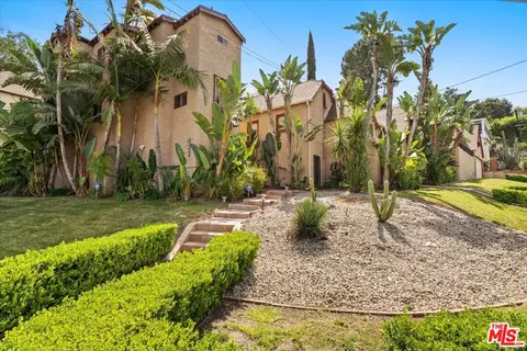 14440 Valley Vista Blvd, Sherman Oaks, CA 91423