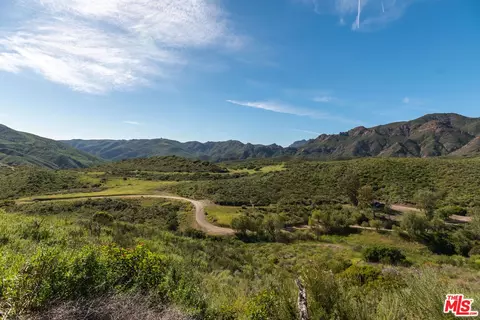 34229 Mulholland Hwy, Malibu, CA 90265