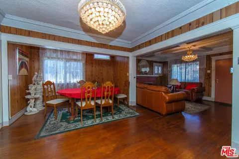 178 N Mariposa Ave, Los Angeles, CA 90004