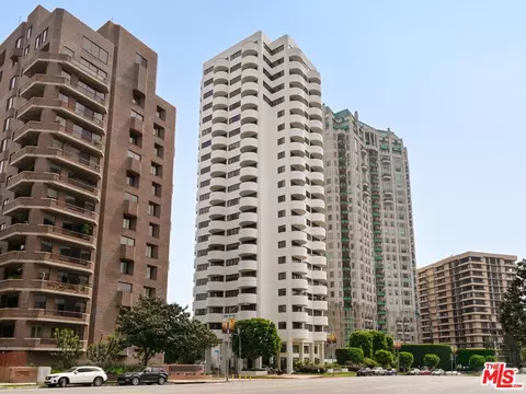10560 Wilshire Blvd #2003, Los Angeles, CA 90024