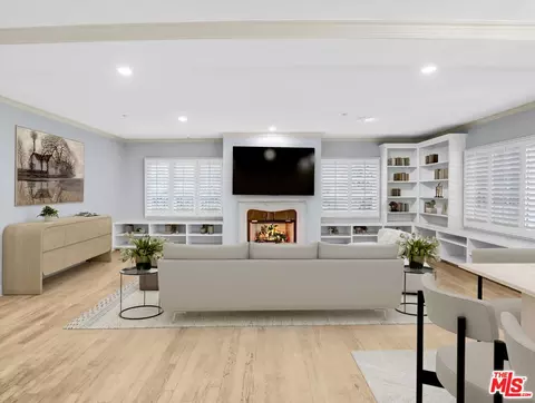 277 S Spalding Dr #102, Beverly Hills, CA 90212