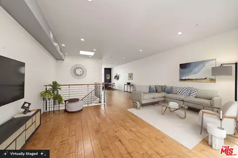 3119 Via Dolce #302, Marina Del Rey, CA 90292