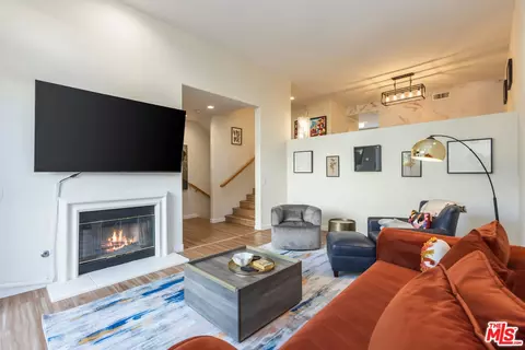 8011 Hannum Ave, Culver City, CA 90230