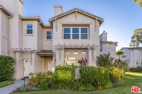 8011 Hannum Ave, Culver City, CA 90230