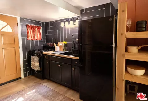 Kitchen - 23700 Crest Forest Dr, Crestline, CA 92325 photo 2 of 2