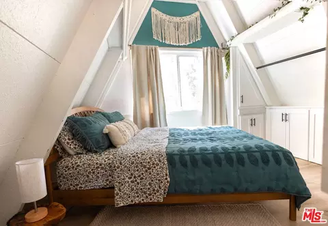 Bedroom - 23700 Crest Forest Dr, Crestline, CA 92325 photo 3 of 4