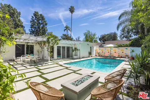 5719 Rhodes Ave, Valley Village, CA 91607