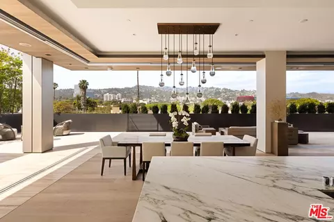 8899 Beverly Blvd #4A, Los Angeles, CA 90048
