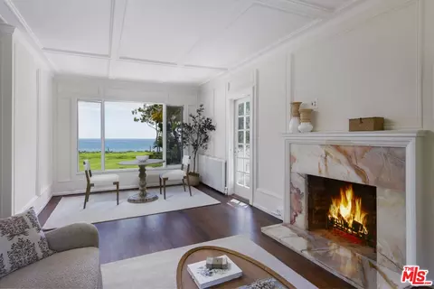 Living - 3191 Padaro Ln, Carpinteria, CA 93013 photo 4 of 4