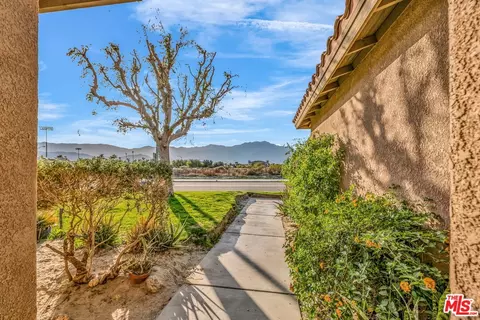 30940 Robert Rd, Thousand Palms, CA 92276 photo 7