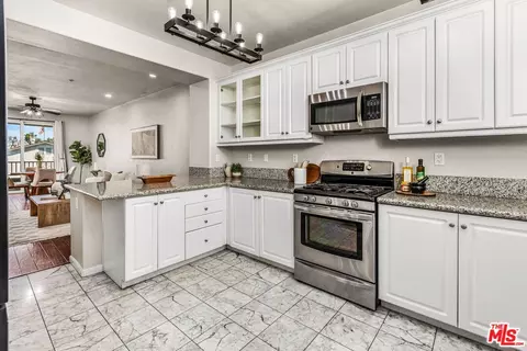 Kitchen - 10236 Brightwood Ln #2, Santee, CA 92071 photo 3 of 3