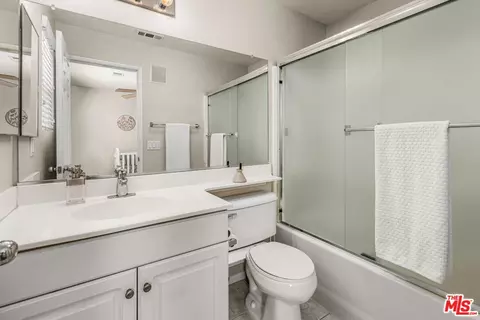 Bath - 10236 Brightwood Ln #2, Santee, CA 92071 photo 5 of 5