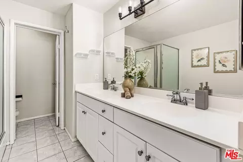 Bath - 10236 Brightwood Ln #2, Santee, CA 92071 photo 3 of 5