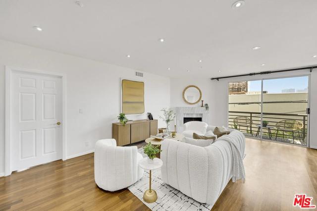 1872 Midvale Ave #205, Los Angeles, CA 90025