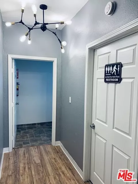 Entry Way - 219 E 10th St, Long Beach, CA 90813 photo 6 of 6