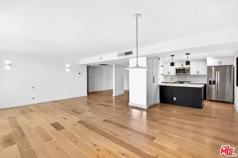 10535 Wilshire Blvd #411, Los Angeles, CA 90024