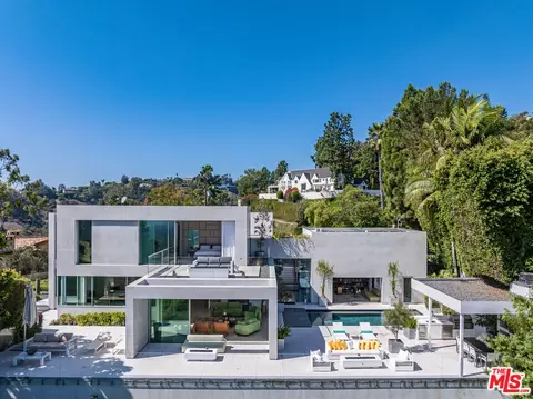 1288 Angelo Dr, Beverly Hills, CA 90210