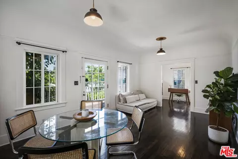 1120 W Edgeware Rd, Los Angeles, CA 90026