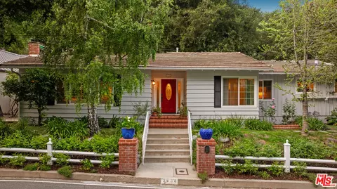 3634 Mandeville Canyon Rd, Los Angeles, CA 90049