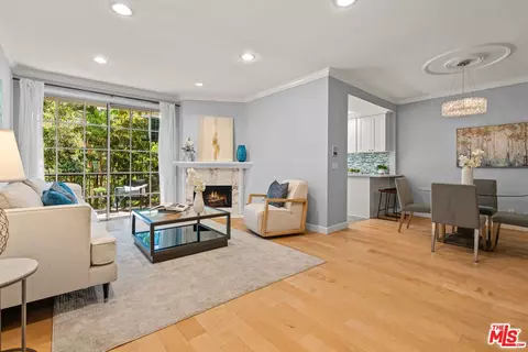 1375 Kelton Ave #206, Los Angeles, CA 90024