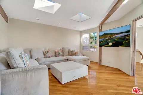 Other - 2915 Valmere Dr, Malibu, CA 90265 photo 2 of 15