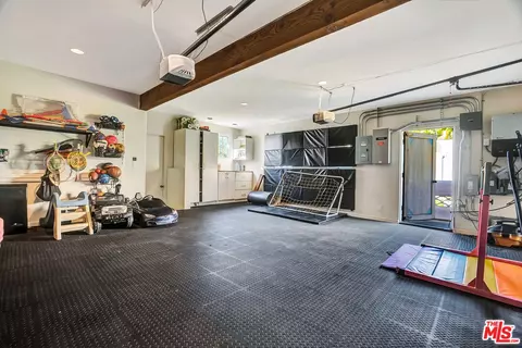 Other - 2915 Valmere Dr, Malibu, CA 90265 photo 13 of 15