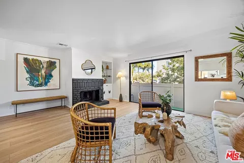 4365 Mclaughlin Ave #4, Los Angeles, CA 90066