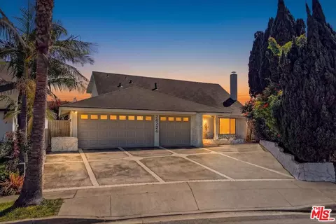 24224 Spicewood Ln, Harbor City, CA 90710