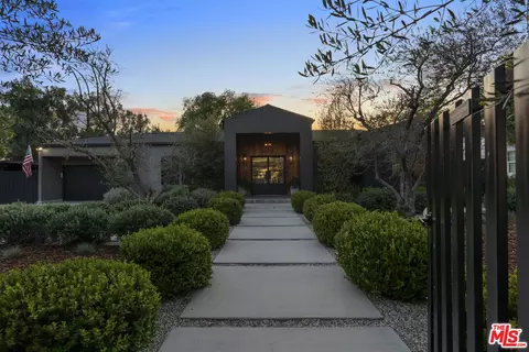 4417 Gentry Ave, Valley Village, CA 91607
