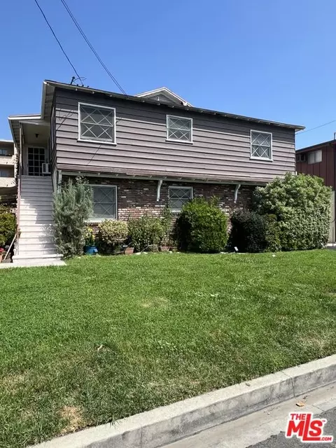 5214 Wilkinson Ave, Valley Village, CA 91607