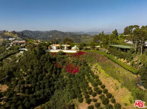 1401 Bel Air Rd, Los Angeles, CA 90077