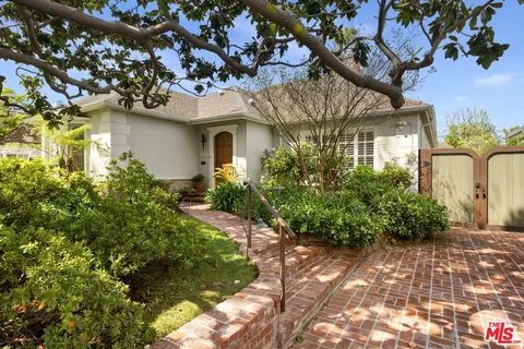 10537 Rountree Rd, Los Angeles, CA 90064