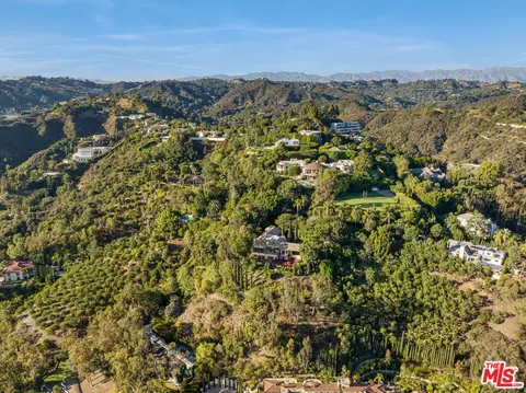 1031 Bel Air Ct, Los Angeles, CA 90077