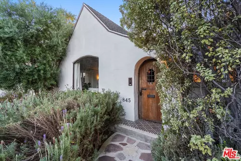 845 S Spaulding Ave, Los Angeles, CA 90036