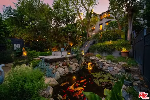 2368 Lake View Ave, Los Angeles, CA 90039