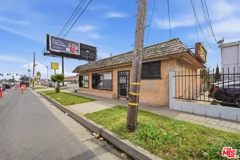 1021 W 101st St, Los Angeles, CA 90044