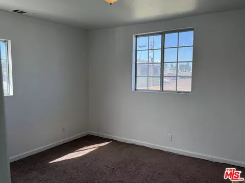 205 W Poplar St, Compton, CA 90220 photo 11