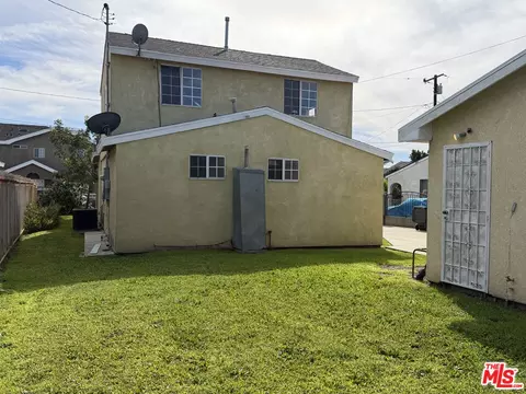 205 W Poplar St, Compton, CA 90220 photo 13