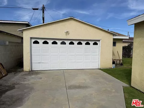 205 W Poplar St, Compton, CA 90220 photo 18