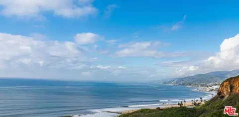 Undisclosed, Pacific Palisades, CA 90272