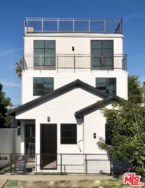1317 Cabrillo Ave, Venice, CA 90291