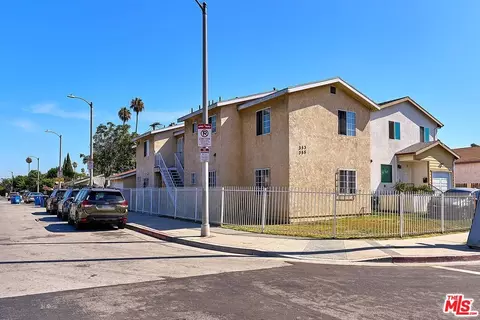 353 W 77th St, Los Angeles, CA 90003