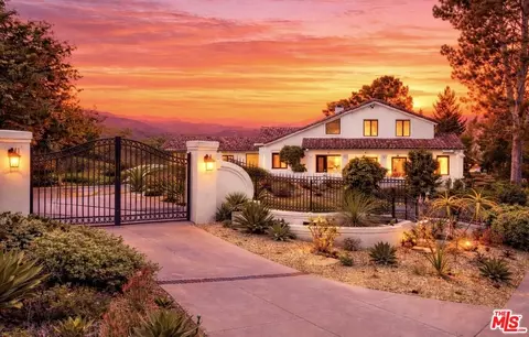 2266 Cold Canyon Rd, Calabasas, CA 91302
