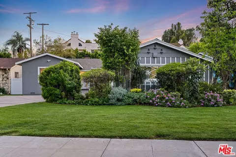 14346 Killion St, Sherman Oaks, CA 91401